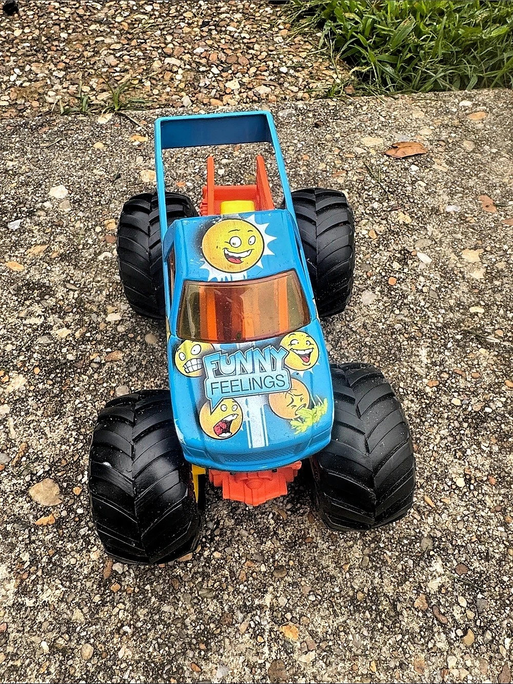 Hot Wheels Monster Trucks Funny Feelings Oversized Vehicle Funny Feelings